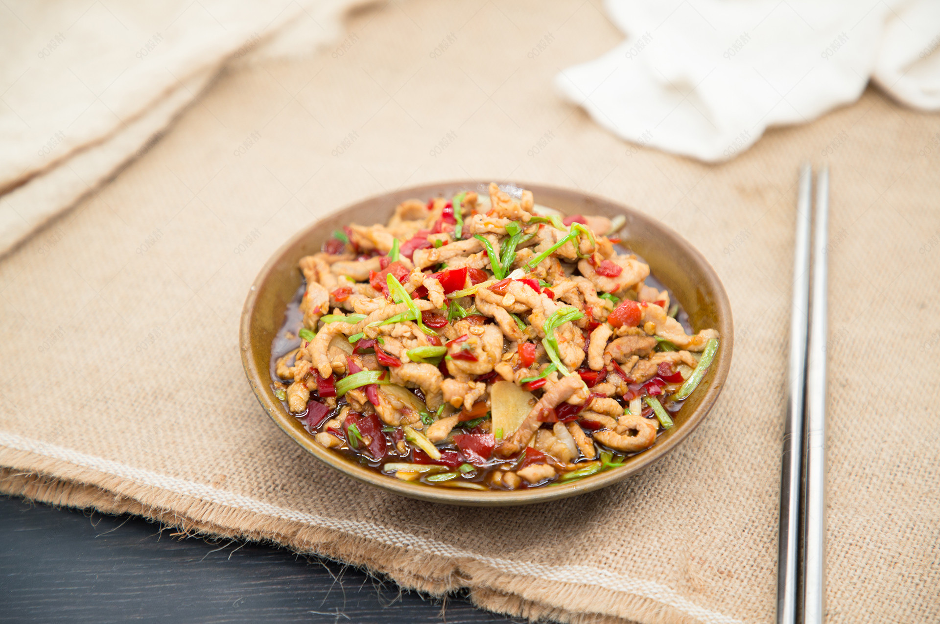 炒肉鱼香肉丝美食菜品摄影【电商背景-90设计网