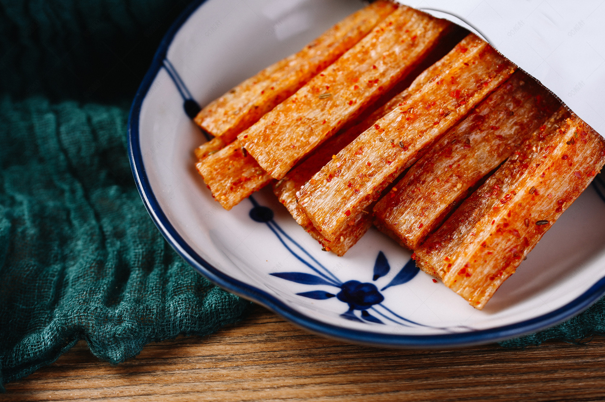 美食麻辣辣条细节实拍图