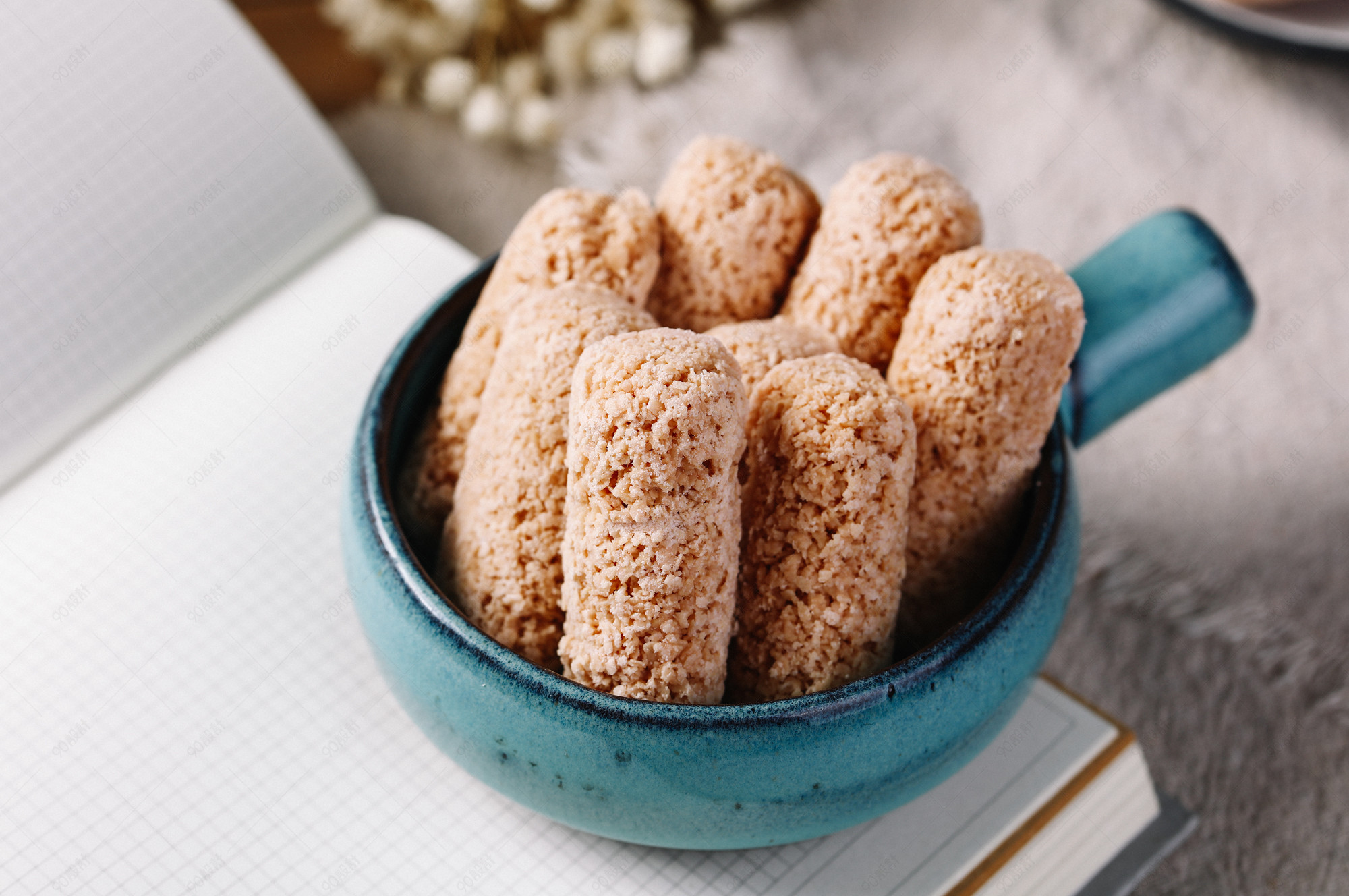燕麦酥美食零食饼干实拍摄影图