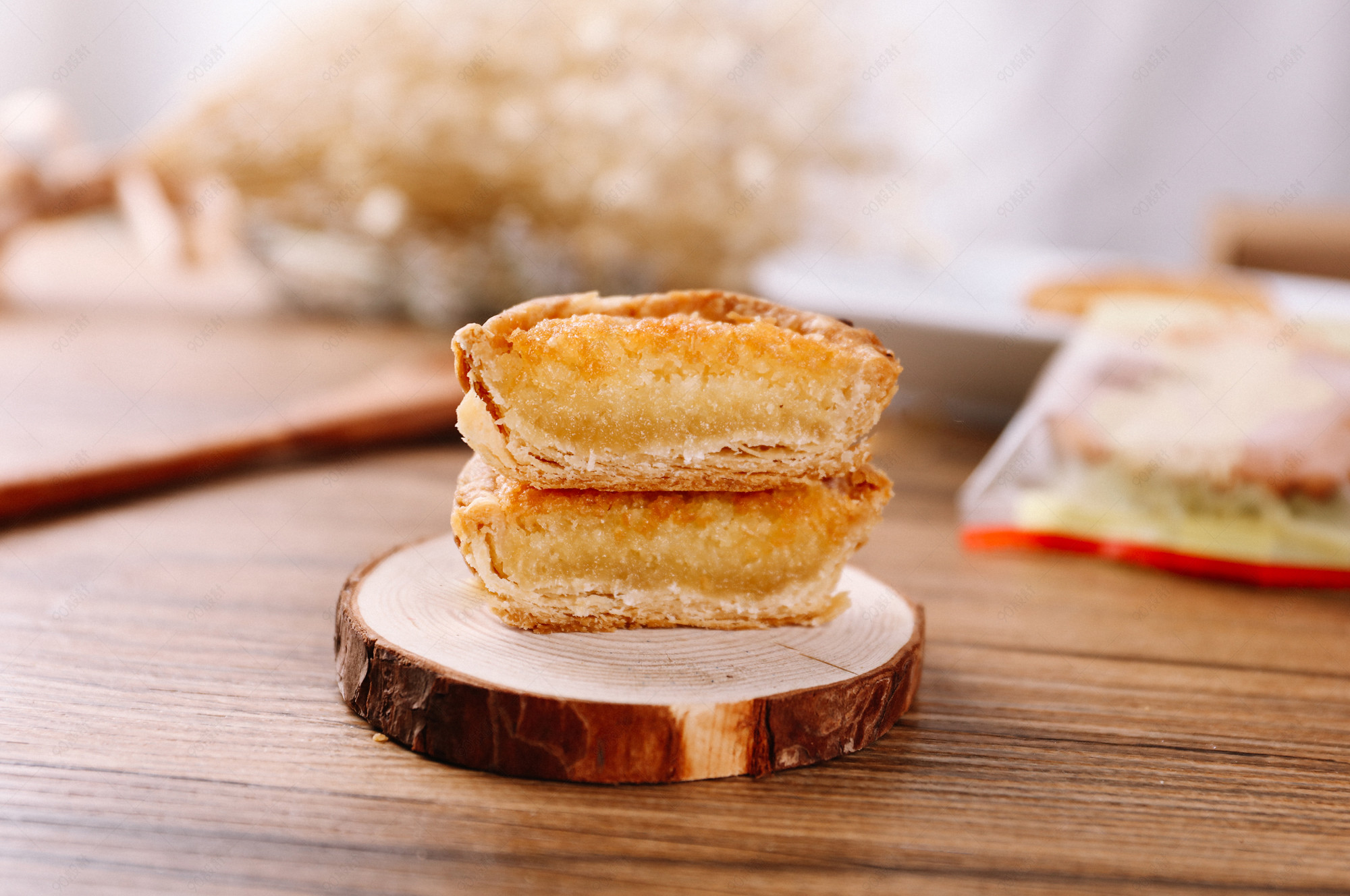 椰子饼糕点美食摆拍摄影图【免抠背景psd】-90设计网